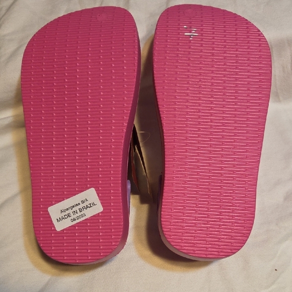 Havaianas Pink and Purple Sandals with Adjustable Strap - Picture 4 of 4